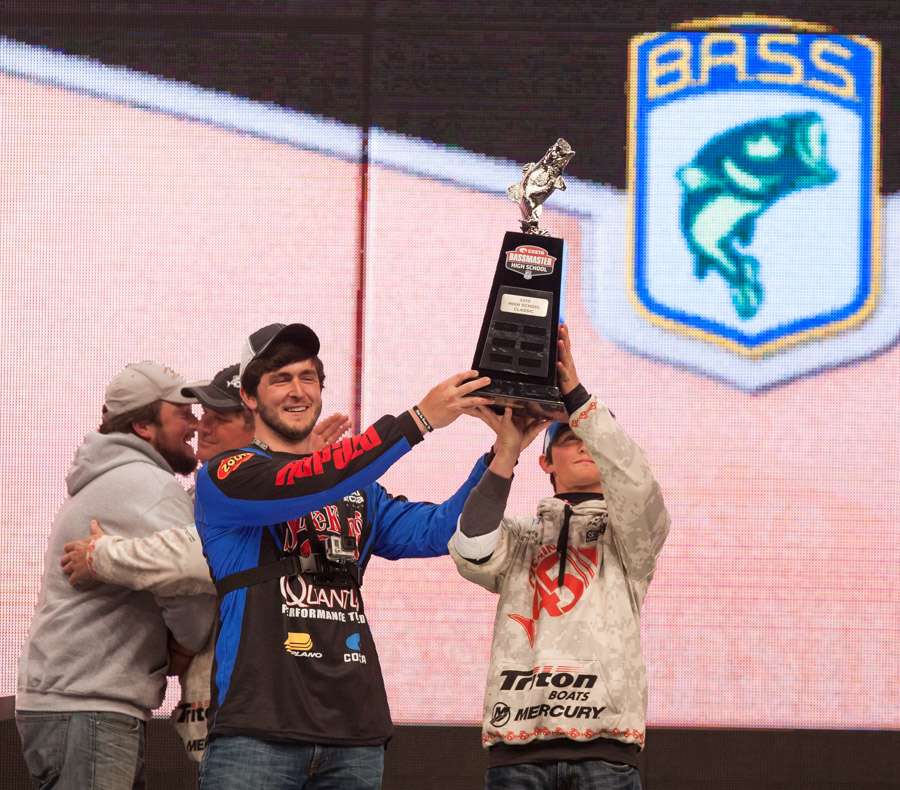 Hunter Silverstrim and Nathaniel Burris of Queen City High School, Tenn.