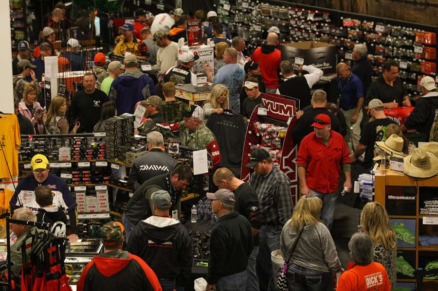 The Dicks Sporting Goods booth is packed!