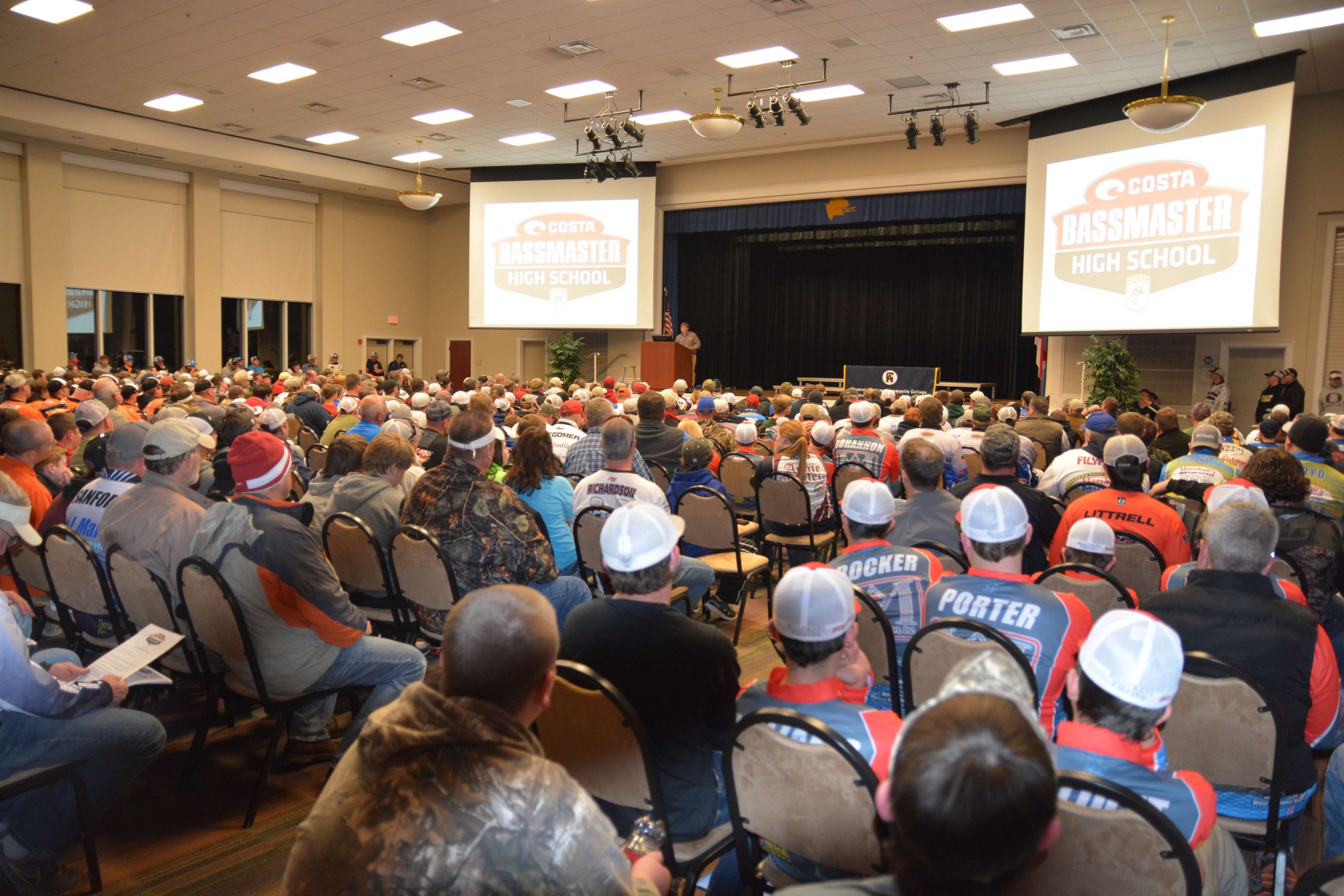 After registration, the gigantic field convened for a tournament briefing at Central Alabama Community College. Tournament director Hank Weldon went over the rules and discussed the importance of safety on the water.