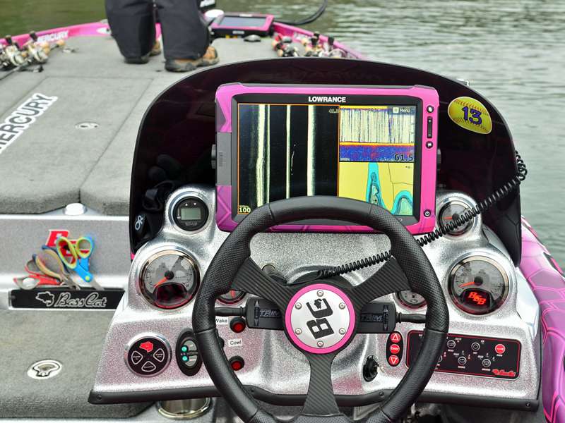 Pink accents abound on Shortâs boat.