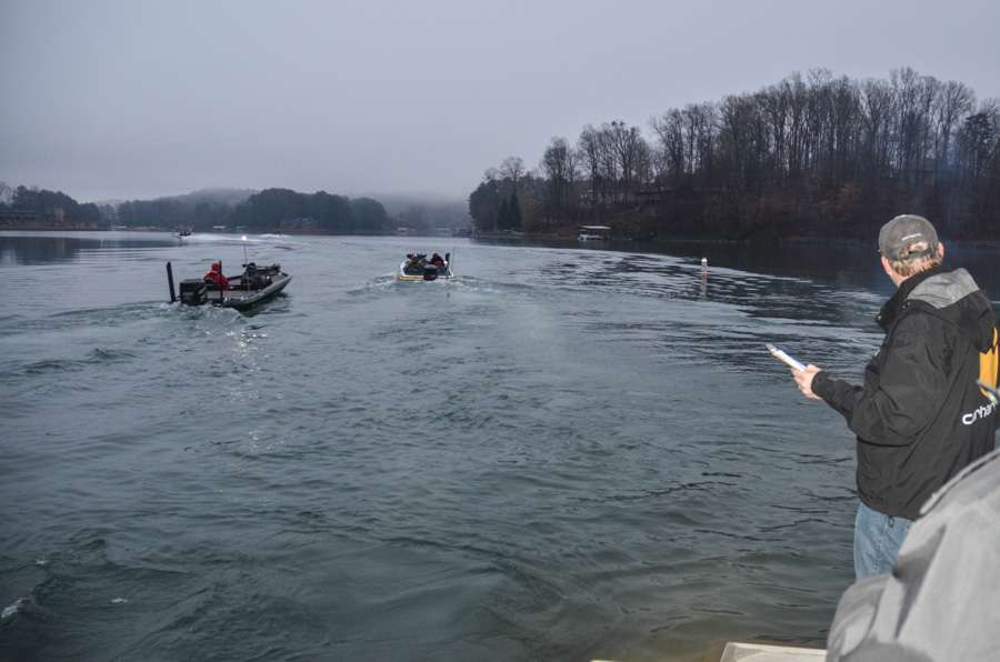The Bassmaster College Classic contenders get started on the water.