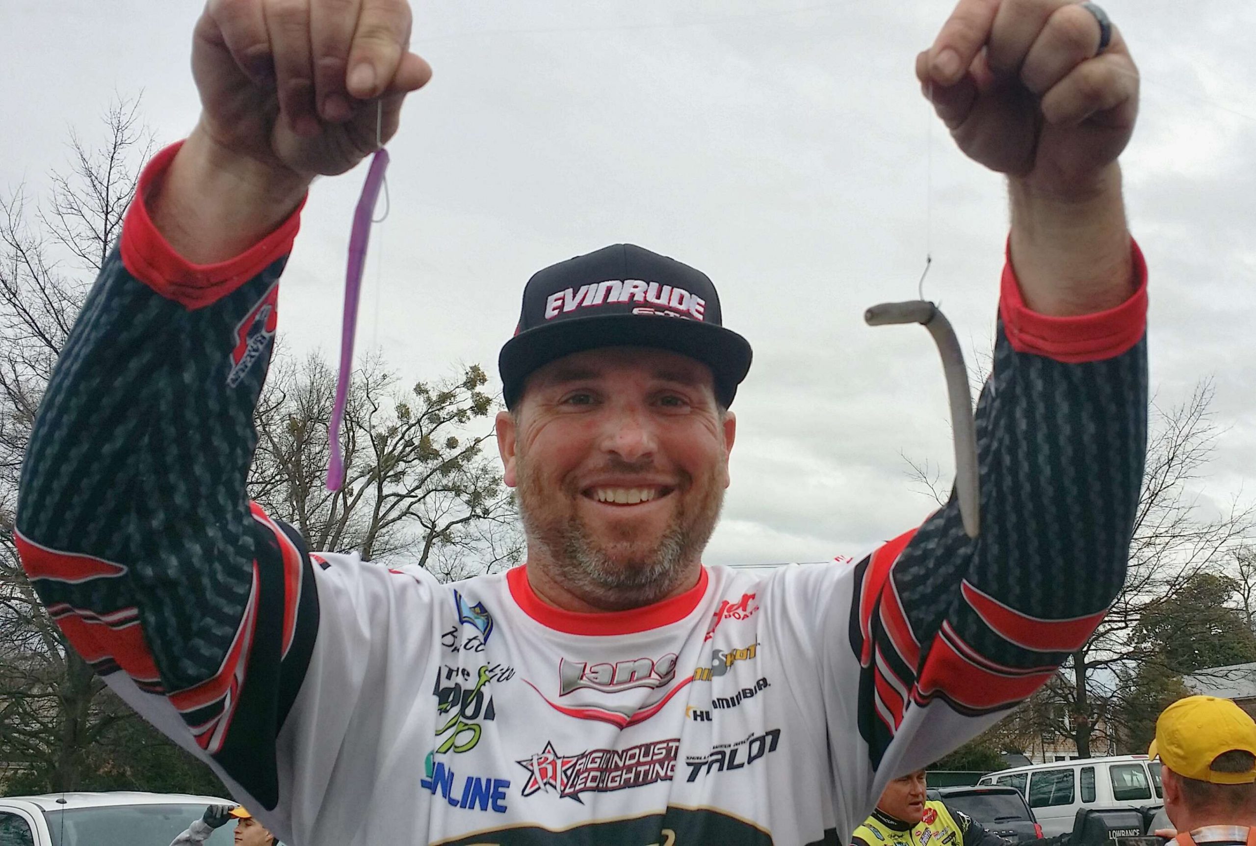 Day 1, Brett Hite's fish came off docks. The next two days they were all from secondary and main lake points with brush, 8-50 feet. He dropshotted a Yamamoto Pro Senko (morning dawn) and a Roboworm (red crawler), and wacky-rigged a Yamamoto Senko (smoke purple/pearl belly, purple/copper and elextric shad) with a tungsten nail weight in the head. Yep, he waited for that Senko to drop all the way down, but said it didn't take that long. He saw most of his fish on his electronics.
