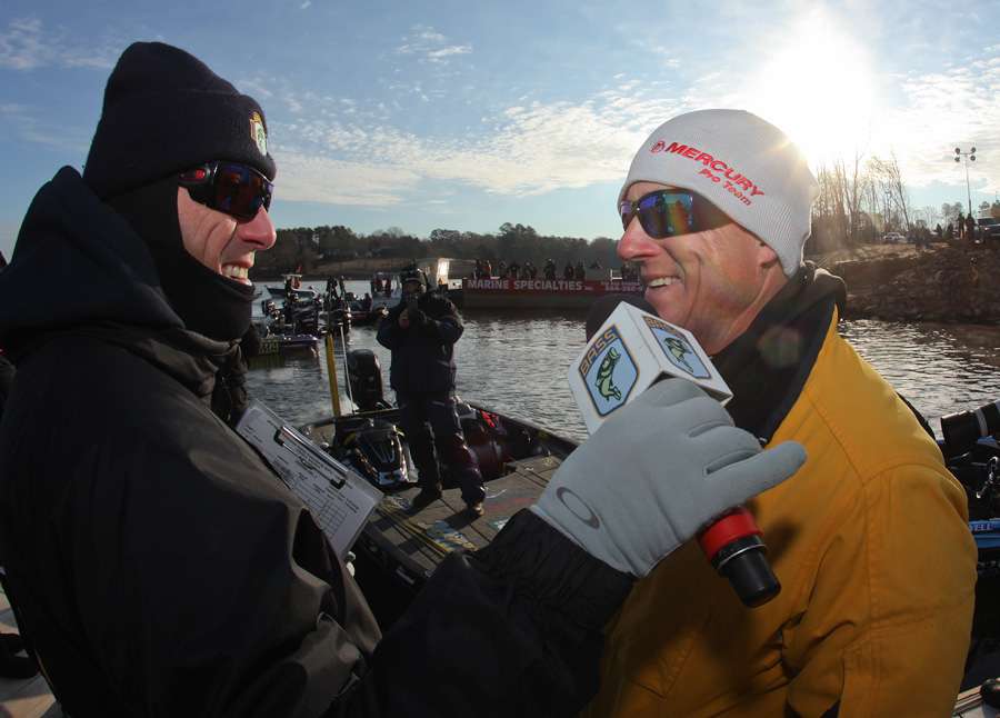 Dave Mercer interviews the man in yellow, Skeet Reese.