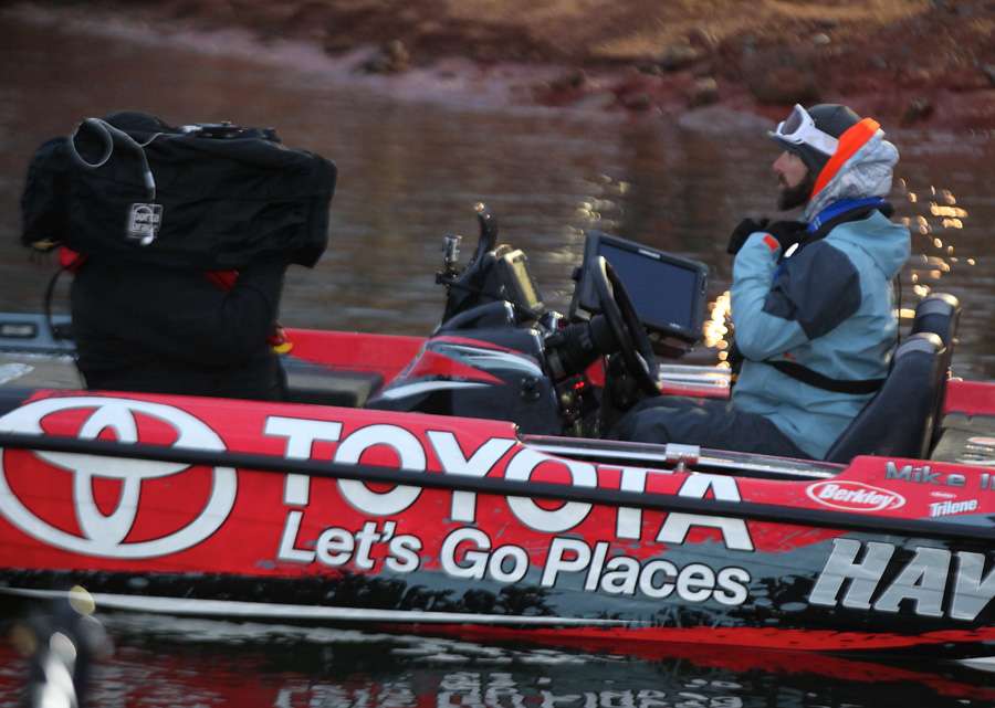 Mike Iaconelli was called âyoung Abe Lincolnâ by Greg Hackney this week. Whatever you call him, this guy has a shot at winning his second Classic title today.