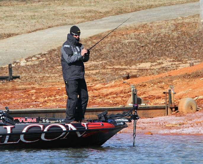 Hint: This Elite angler logged a big win in 2014 on Lake Dardanelle.