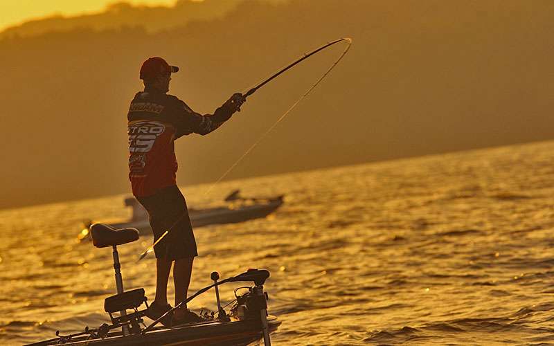 Launching from Paris gives anglers the choice to head north or south. Kevin VanDam won the 2010 Elite event there with 92-5. 