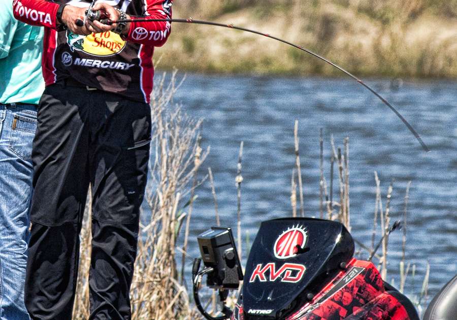 VanDam would learn a few things as well. If you looking closely at his windshield, you will see the hole he knocked in it with his lure during the early part of the day.