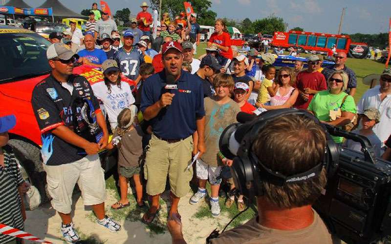 Zona, here doing a Hooked Up segment for Bassmaster.com, was asked to give his predictions of the 2015 Elite Series events.
