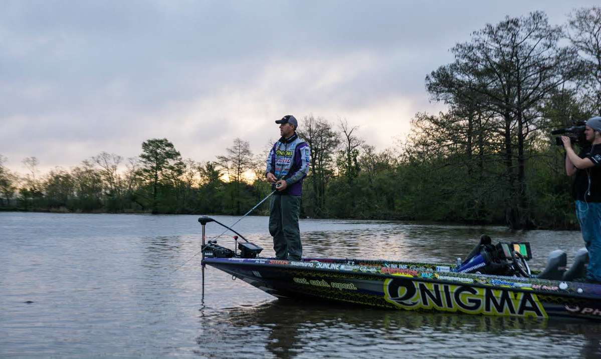 As Day 4 began, Aaron Martens worked the bank and a small island not 100 feet from the shore. He was still throwing a spinnerbait. At this point, he had two in the livewell. 