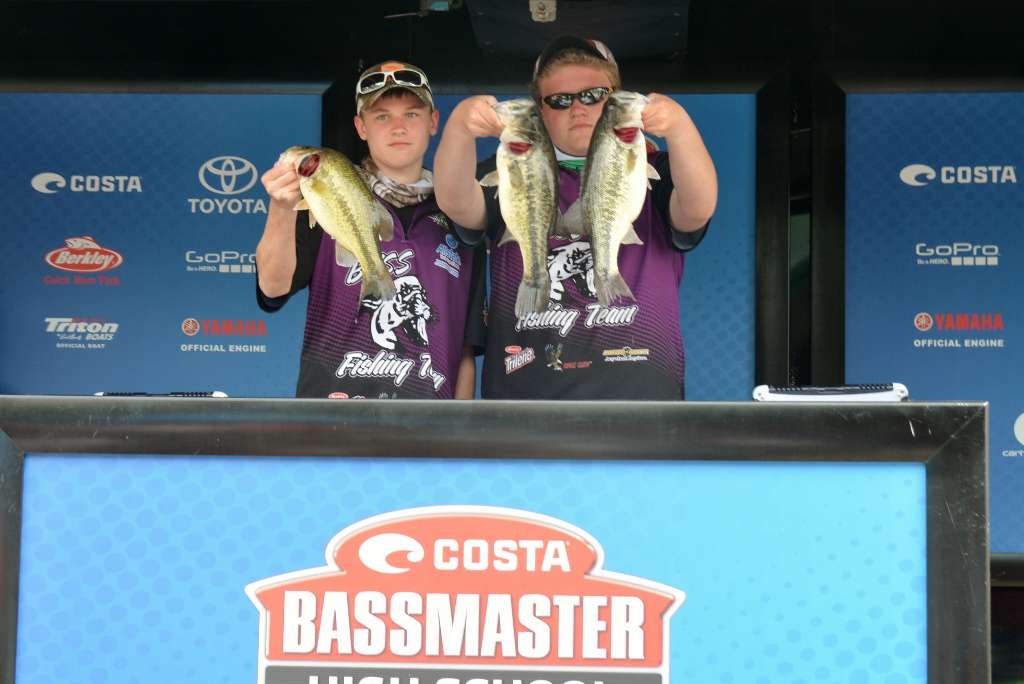 Indiana anglers Jordan Mullis and Dillan White finished 17th with 10-10.