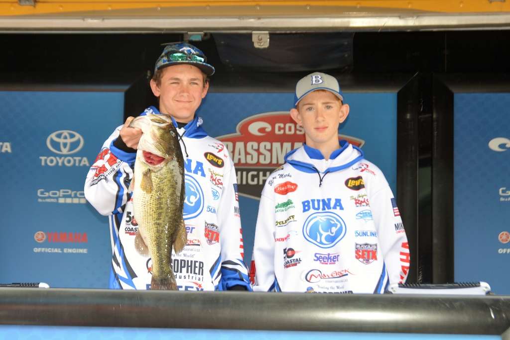O'Dell and Marks anchored their catch with a 7-11 largemouth. They caught all of their fish, using Carolina-rigged lizards on main-lake points in 10-12 feet of water.