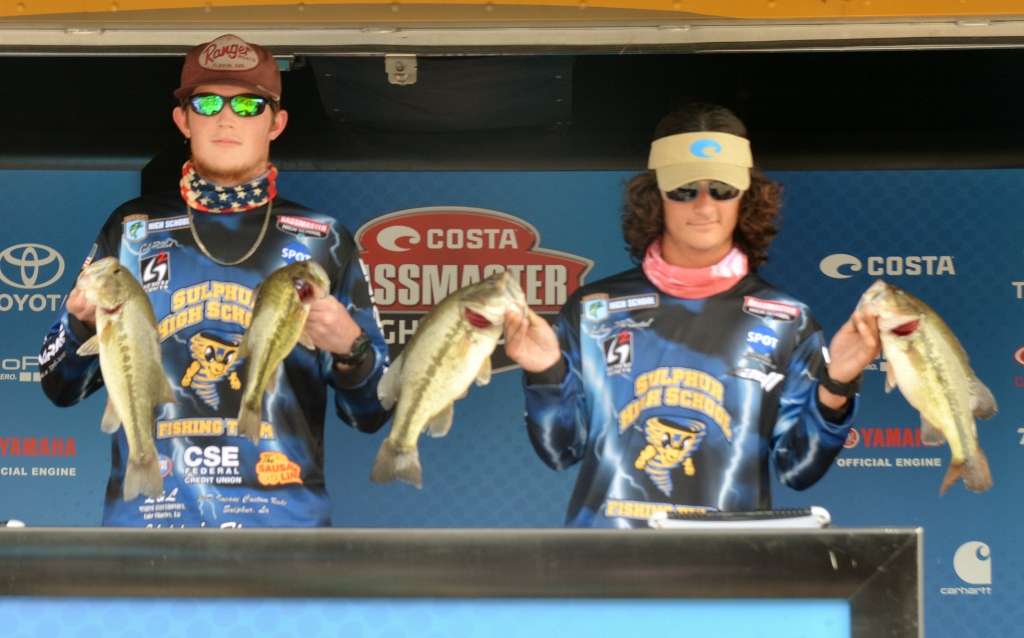 Cole Talbot, left, and Andrew Marcantel of Louisiana's Sulphur High School finished 10th with 12-4.