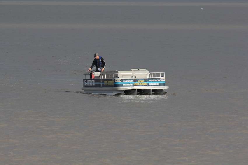 The Shimano Live Release boat makes its way back in after dumping a boat load of Ross Barnett bass back into the fishery. 