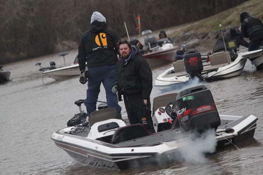 Everyone tries to let their motors warm up a little before racing down the river. 