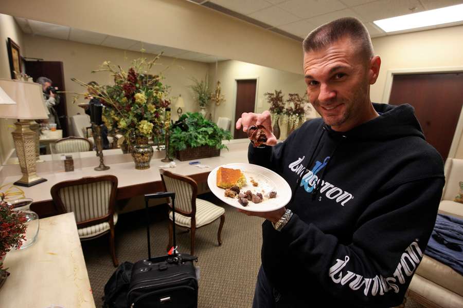 Randy Howell flew into town just minutes before speaking at Immanuel Baptist Church in Little Rock, Ark. While changing clothes he snacked on duck kabobs and homemade cornbread. 