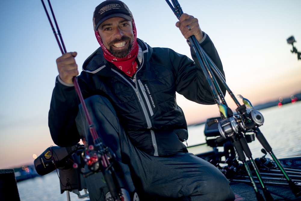 Michael Iaconelli is all smiles with a lead of almost five pounds.