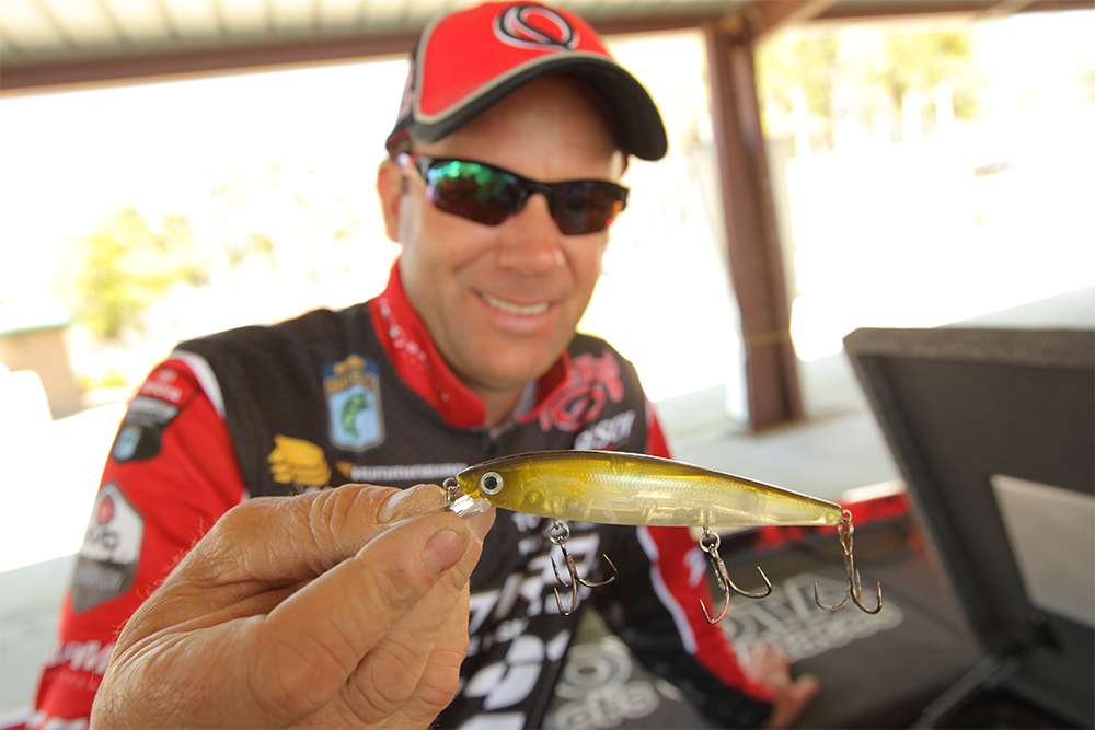 A jerkbait master, VanDam knows what makes a good rip bait. The Strike Kign KVD Jerkbait has everything that he wanted in a jerkbait.