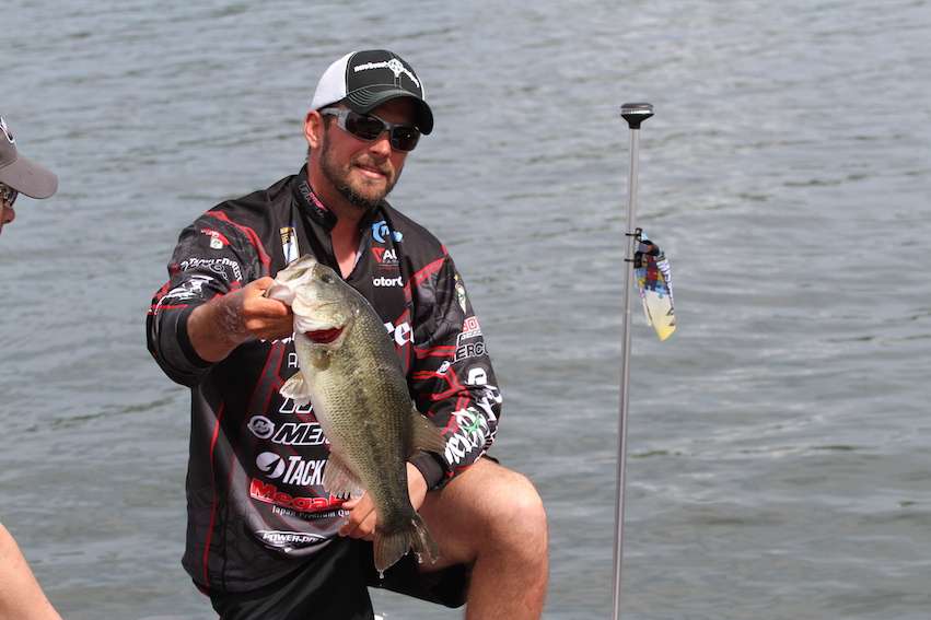 Mullins shows off his good one. He snuck into Day 3 in the 53rd and final spot.