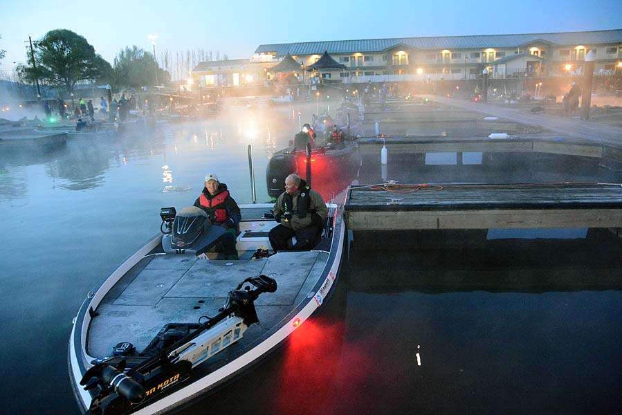 The first flight of boats is lined up and ready for take off. 
