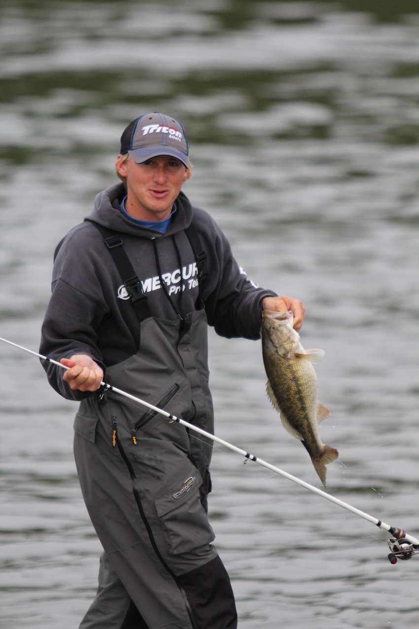 A big Alabama River spot heads to the livewell. 