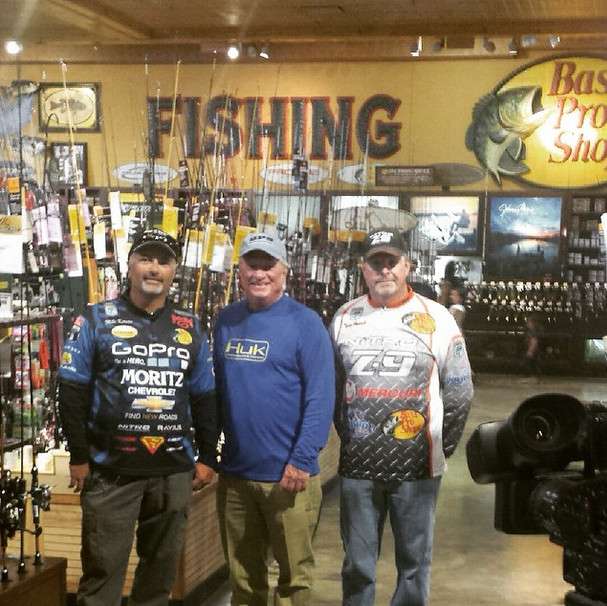 <p>Doing a little work at Bass Pro today with Bill and Terry. âª#âgoproâ¬ âª#âmoritzâ¬ âª#âbassproâ¬</p> <p><a href=