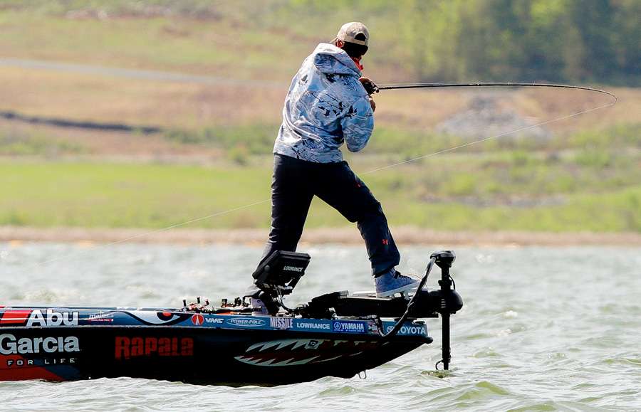 If he can get this fish in the boat, Iaconelli will have a limit. 