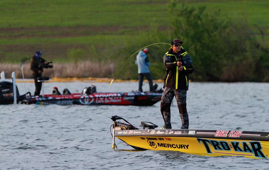 Fishing just behind Skeet was tournament leader Mike Iaconelli. You know had to witness Skeet catching that fish. 