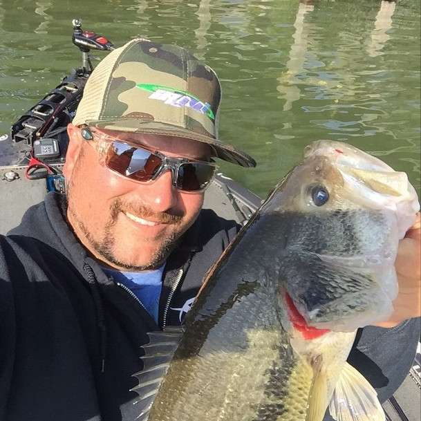 <p>I haven't been here ten minutes (Clear Lake) and caught this 4lber. Man it's going to be a fun day! #californialove</p>
<p>-- <a href=