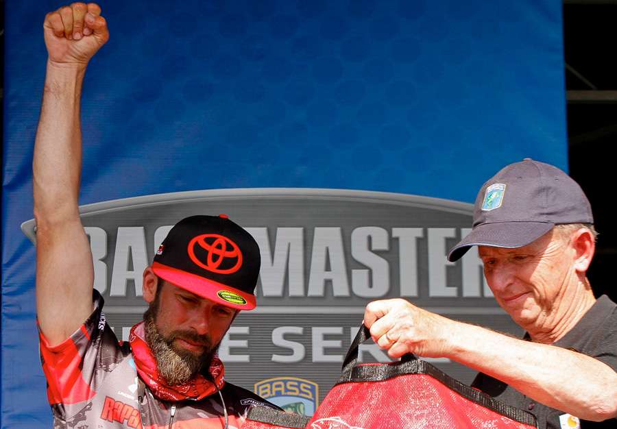 Mike Iaconelli (1st, 69-8)