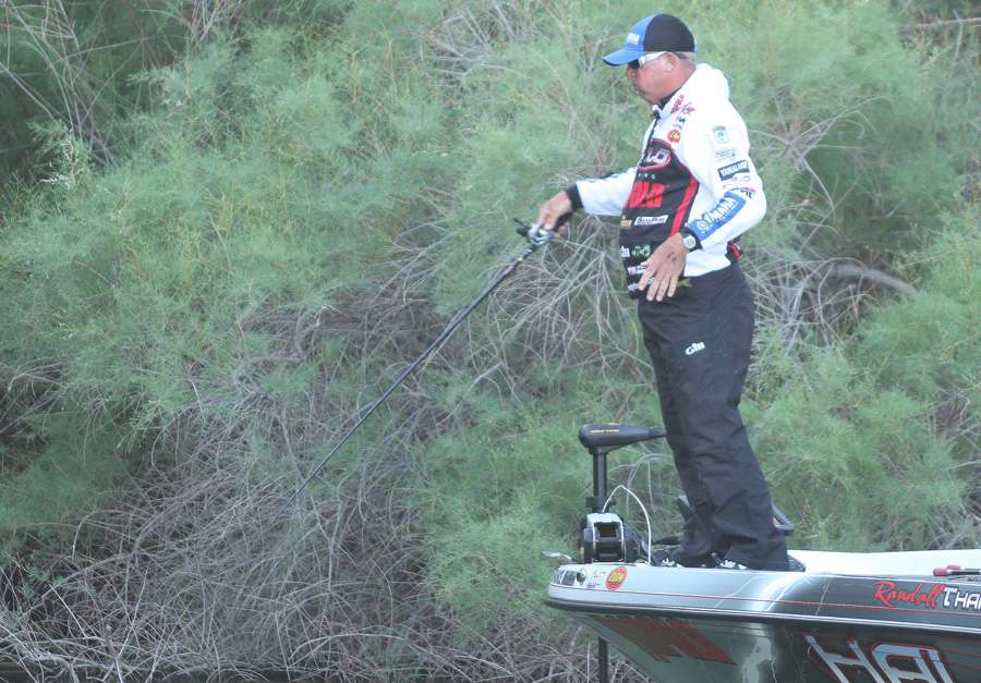 Randall Tharp started Day 2 of the Elite Series event on Lake Havasu in 4th place.