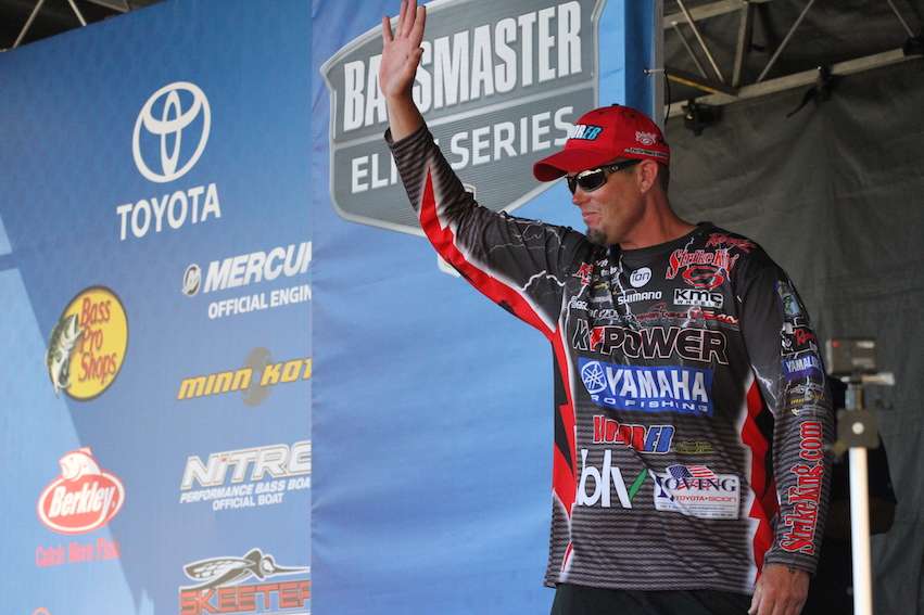 Keith Combs is fishing on Sunday, sitting in 11th.