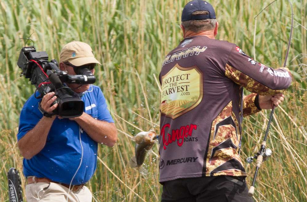 The viewers of Bassmaster LIVE got a very good look at this one. 