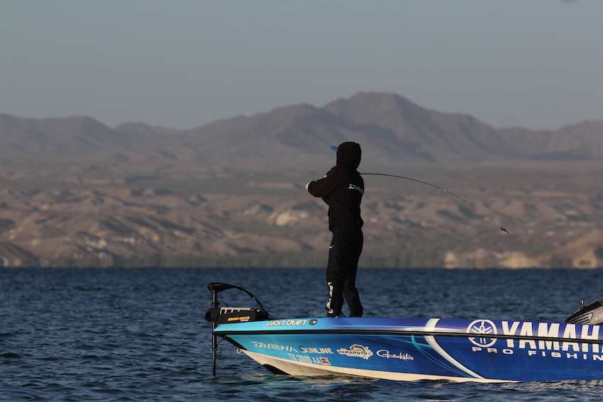 Head out on Lake Havasu to join Day 1 leader Edwin Evers, local favorite Clifford Pirch and others as they compete on Day 2 of the Bassmaster Elite at Lake Havasu presented by Dick Cepek Tires & Wheels.