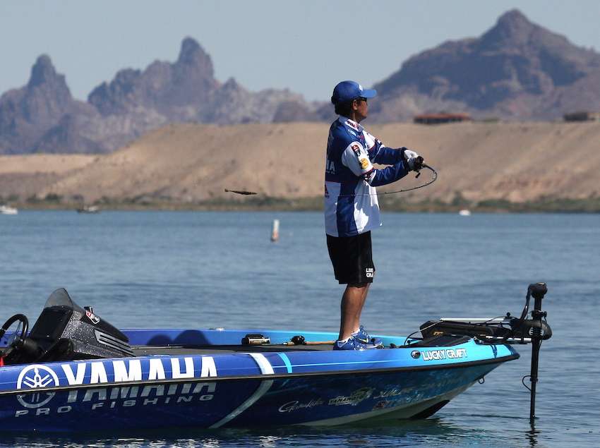All week, Takahiro has powered fished with a swim jog through the same areas most people have fished with drop-shots. 