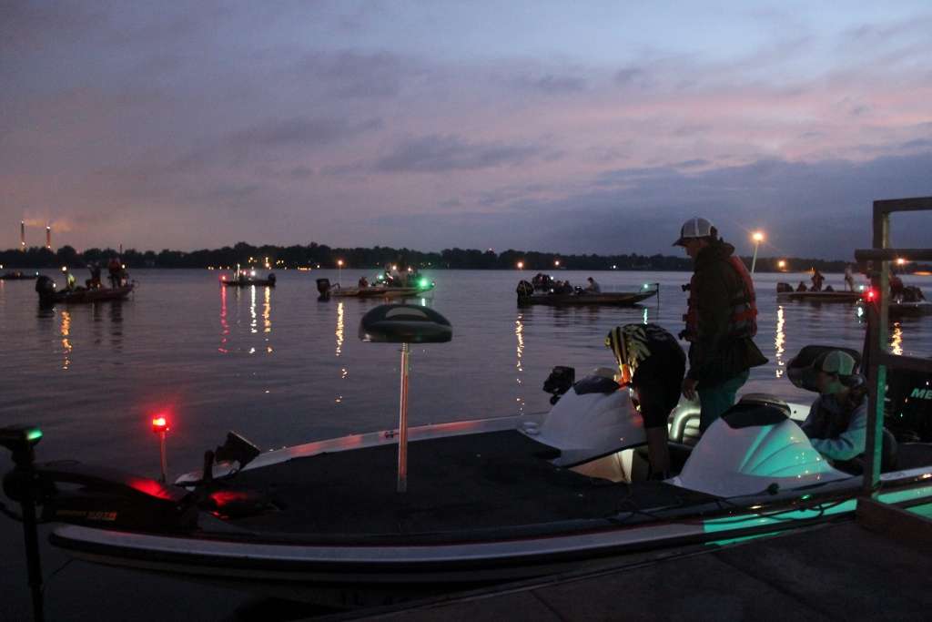 Daylight starts breaking, and it's almost time to fish at the Costa Bassmaster High School Midwestern Open presented by TNT Fireworks, in Springfield, Ill. Registration for the event took place Saturday evening.