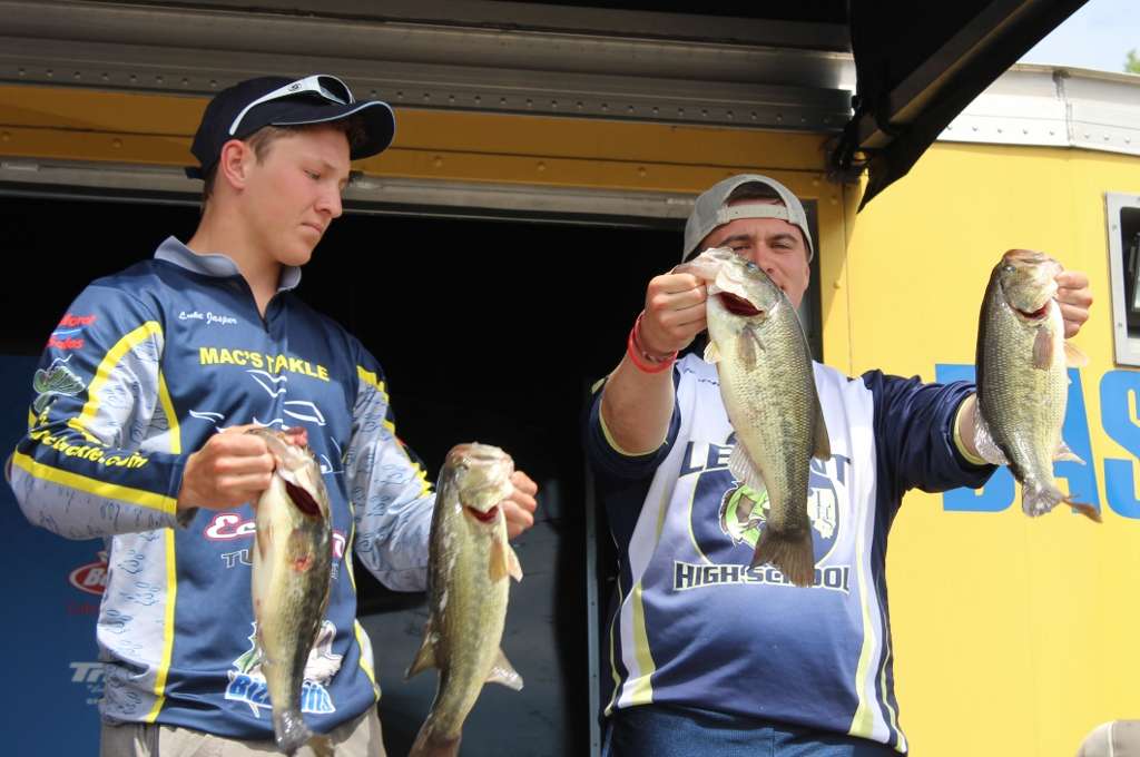 Luke Jasper and Tommy Rimbo of Lemont High School in Illinois placed third with 13-9. They caught their fish using jigs and Texas-rigged plastics.