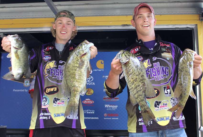 Kit Benson and Wes Lashmett of Western Illinois take the Day 1 lead with 14-15 and the Carhartt Big Bass for Day 1 weighing 3-13. 