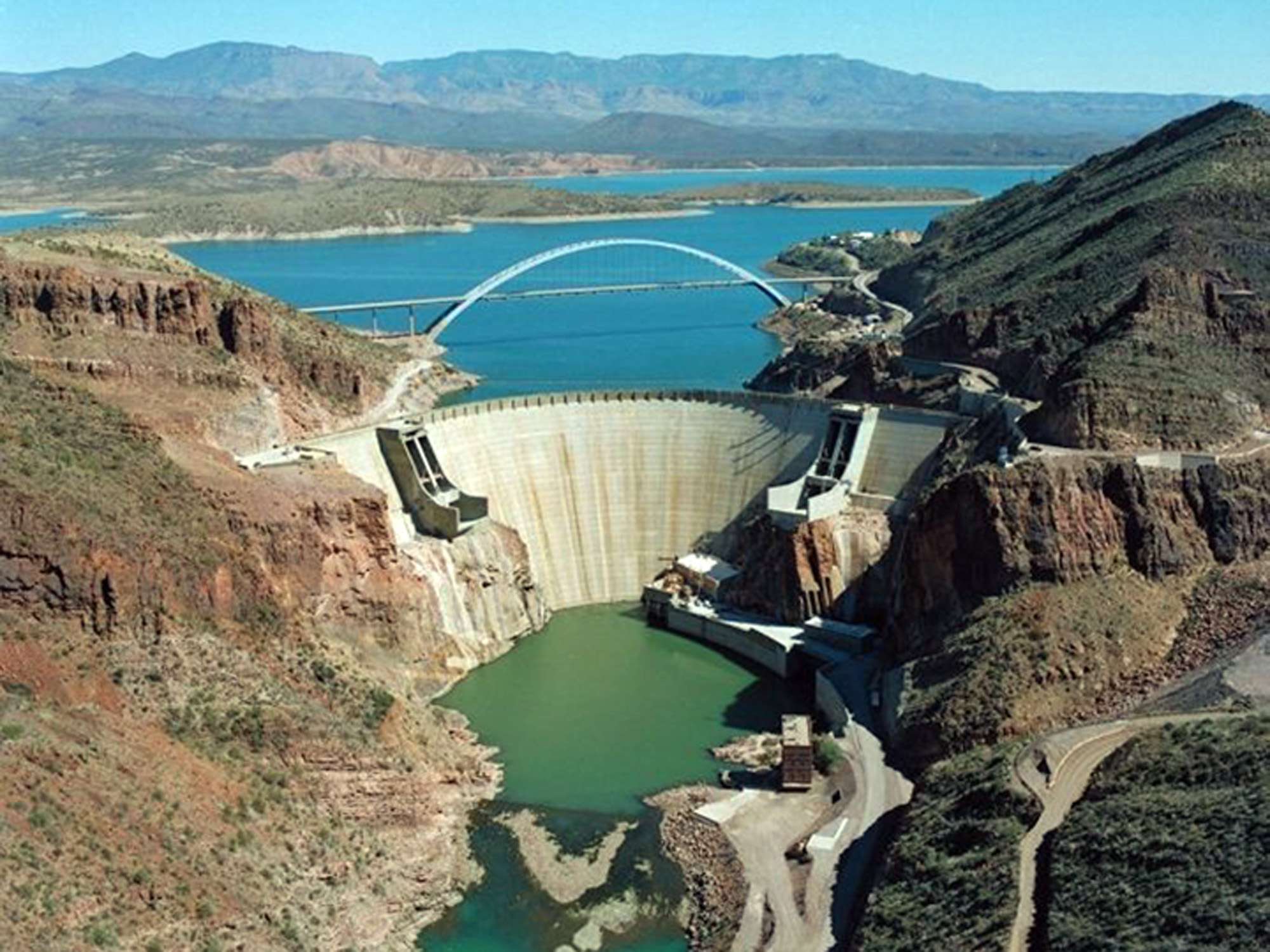 U.S. President Theodore Roosevelt dedicated the Roosevelt Dam himself in 1911.