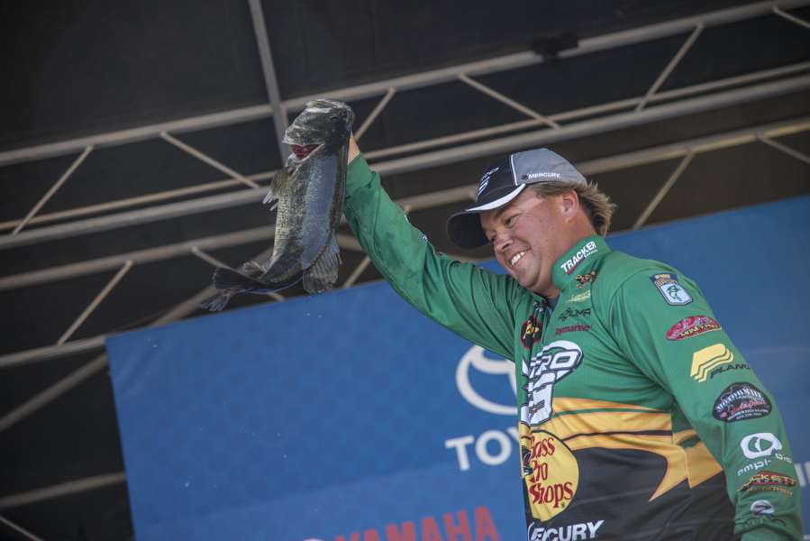 The Top 12 anglers brought some awesome fish to the scales. Here's Timmy Horton with his. (8th, 69-3)