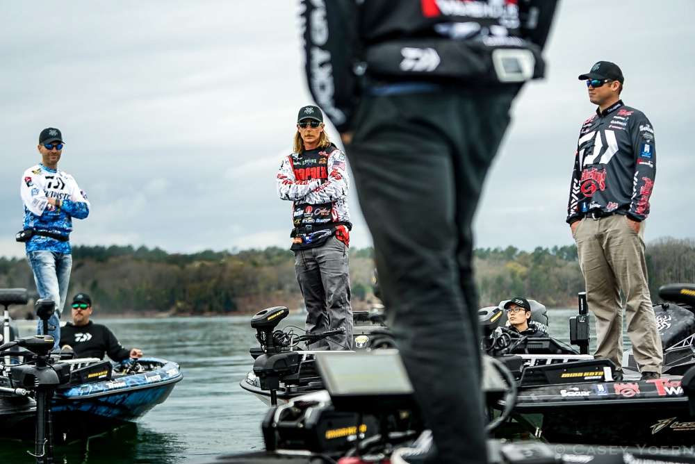 Mark Zona joins the pros on the water for a quick strategy session on how to best test the new reels.