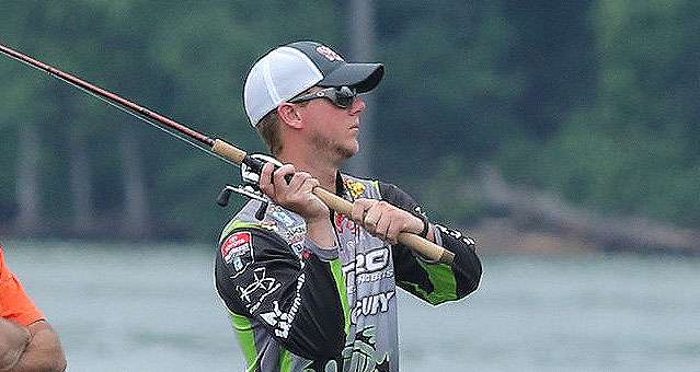 The same was true for Jonathon VanDam, who finished the day in 29th place with 20-1.