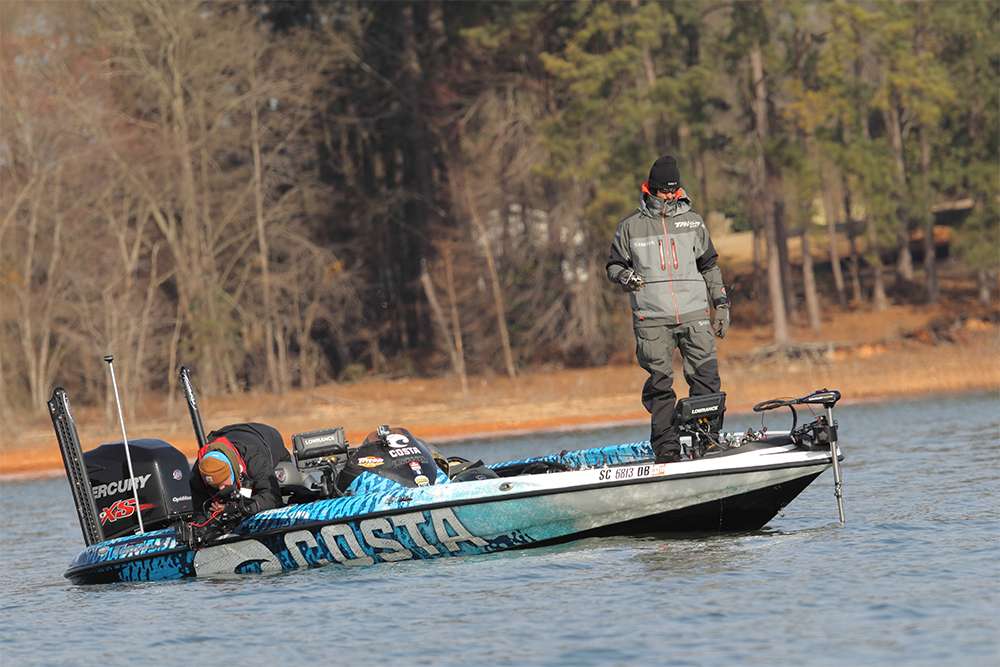In his career, Casey Ashley has scored four wins with B.A.S.S., most recently the 2015 GEICO Bassmaster Classic. He's earned more than $1.1 million in winnings and is getting into a serious groove. Let's take a look inside his 2015 Triton 21TRX.