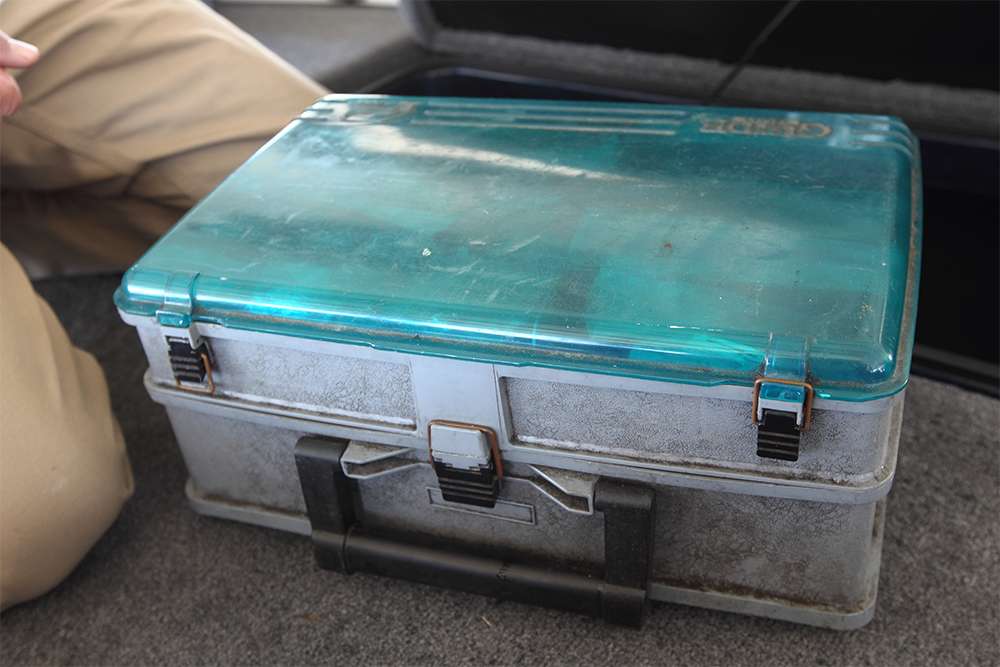 Certainly you used to have an old tackle box like this, right? Ashley couldn't stand to get rid of his, so he re-purposed it into...