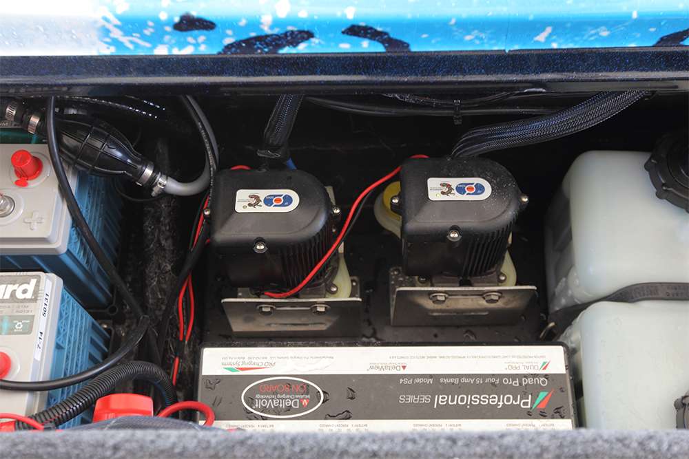 The Power-Pole pumps fit nicely in the Triton's battery box.
