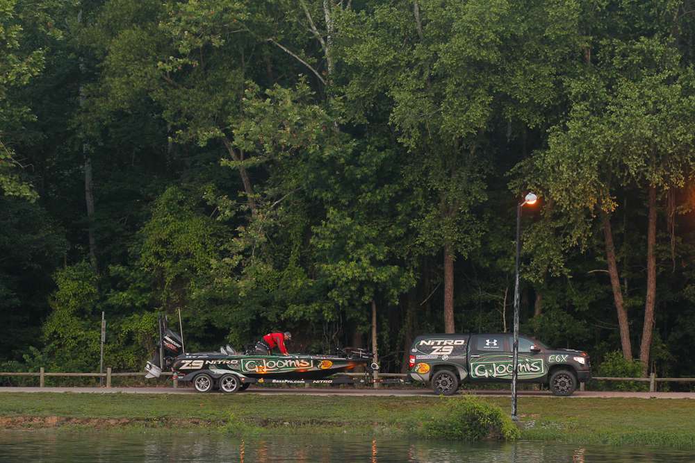 Jonathon VanDam heads to the launch site.
