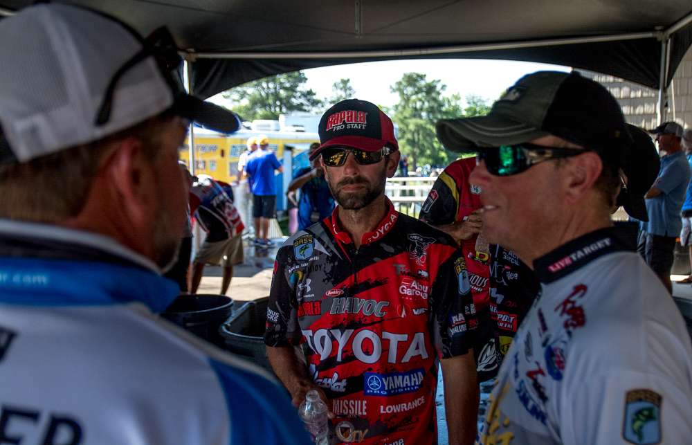 J Todd Tucker and David Walker have a word with Michael Iaconelli. 