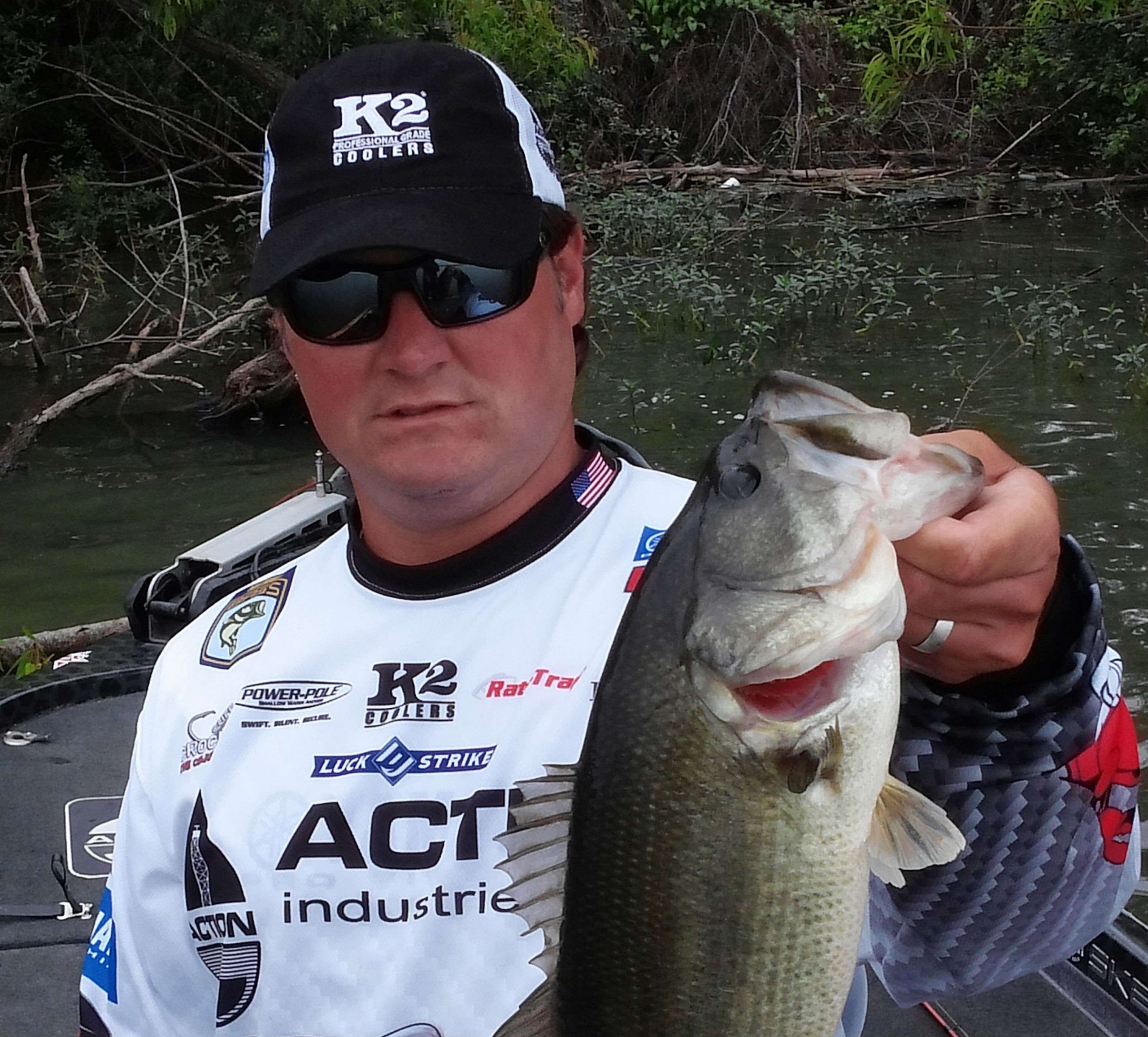 Cliff Crochet with a nice one. Photo by Bassmaster Marshal Bruce Galler