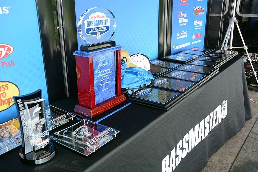The trophies are lined up on stage for the final day of the Old Milwaukee B.A.S.S. Nation Central Divisional. 