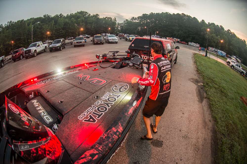 Day five of BASSfest started with Kevin VanDam in 6th place and looking for a big bag of Kentucky Lake bass. 