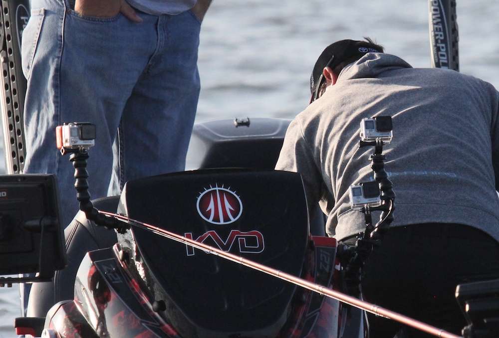 ...as KVD's GoPros roll on. GoPro video should be up on Bassmaster.com momentarily from VanDam's morning. 